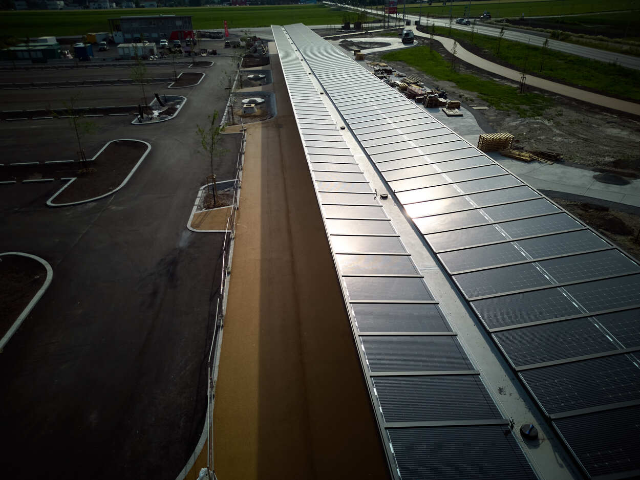 ÖBB rüsten Sonnenenergie auf Park&Ride-Anlagen auf