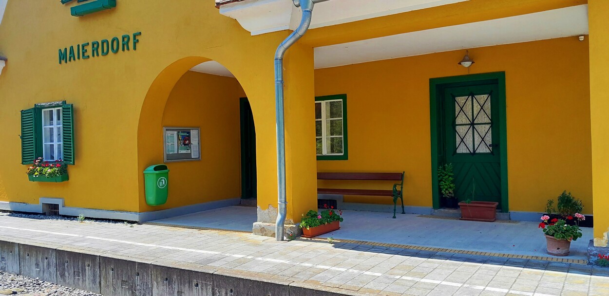 Bahnhof Maierdorf