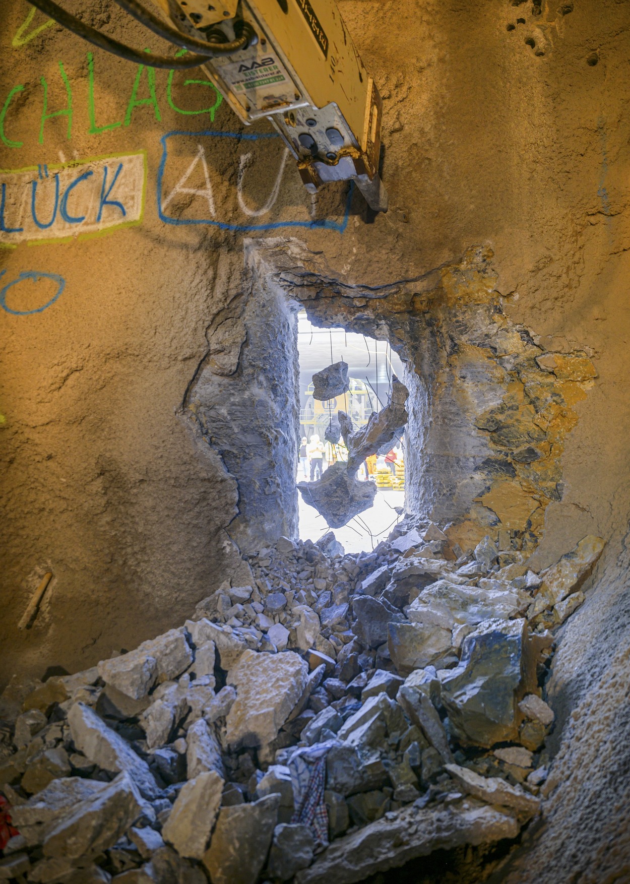 Semmering-Basistunnel in der Steiermark fertig gegraben West 2 Durchschlag