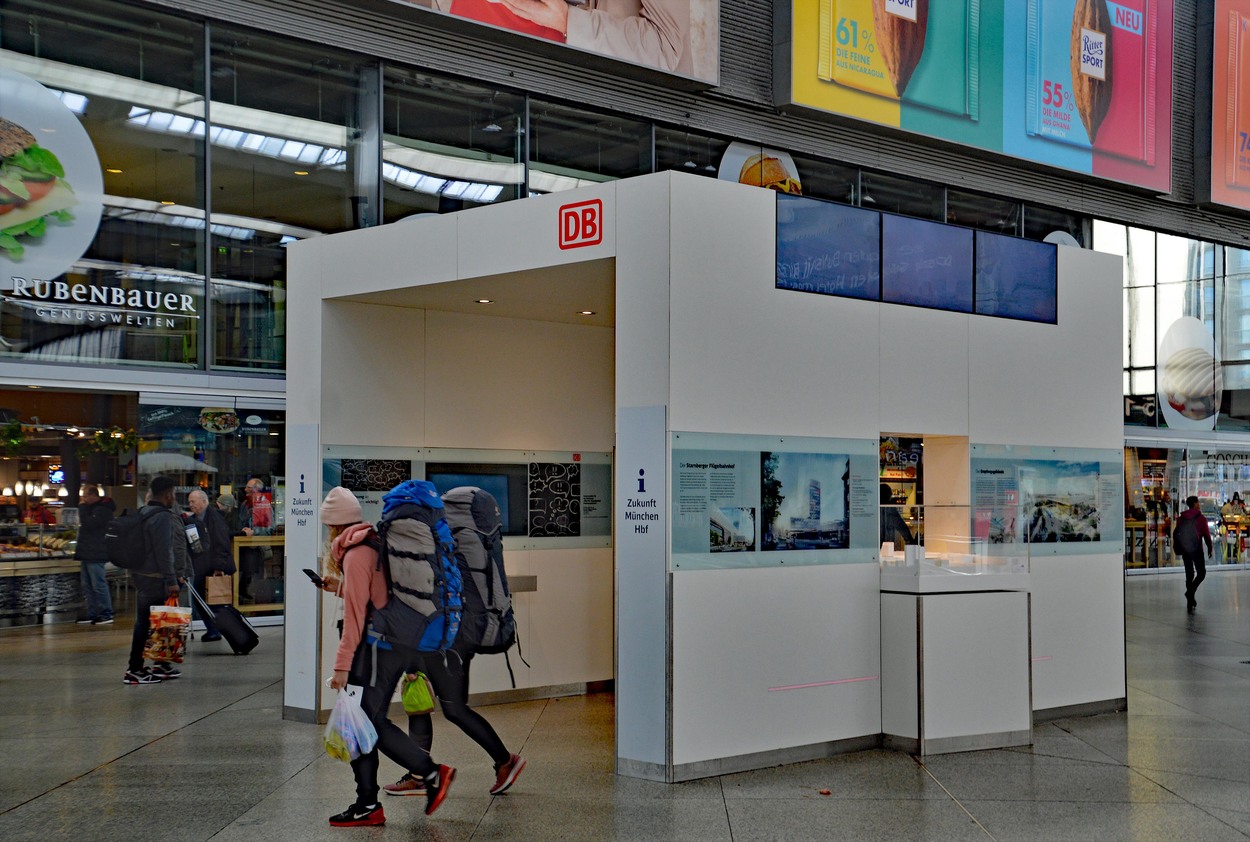 Info-Box München Hauptbahnhof