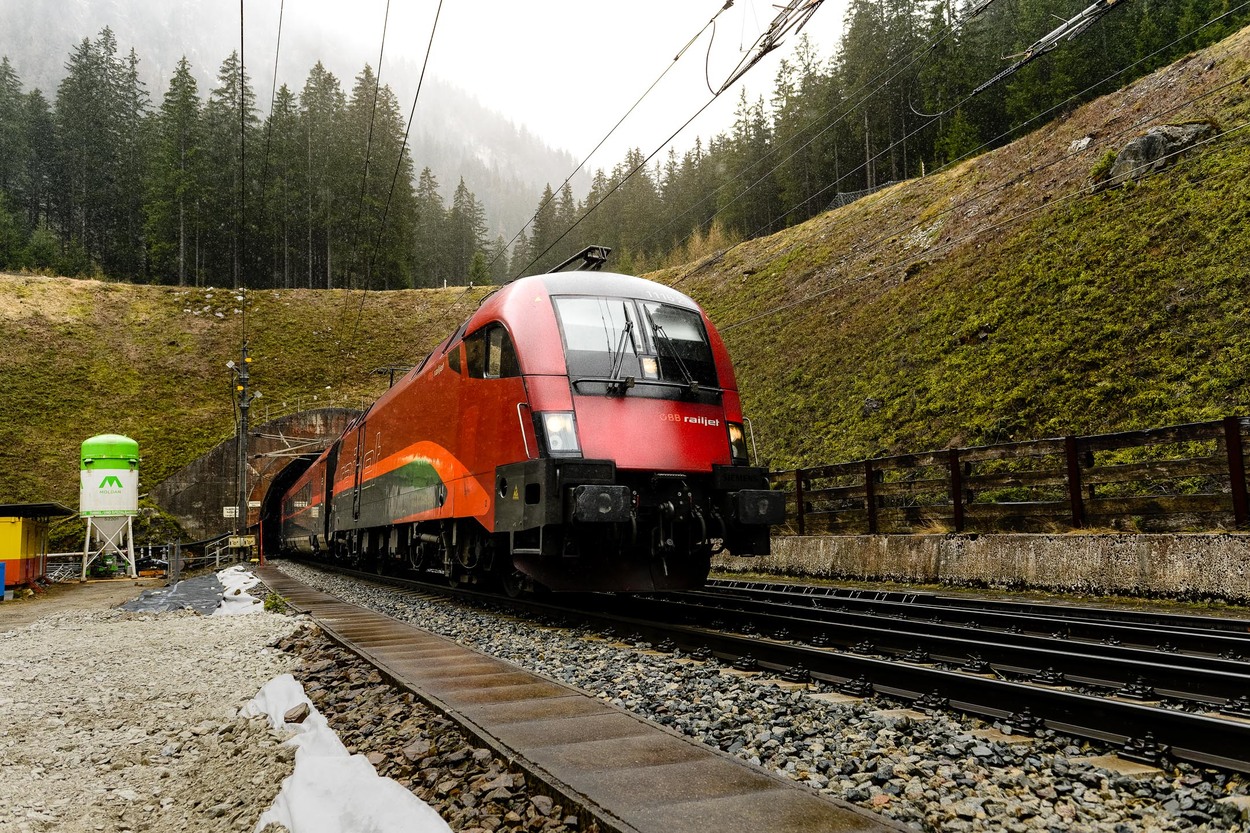 Tauerntunnel