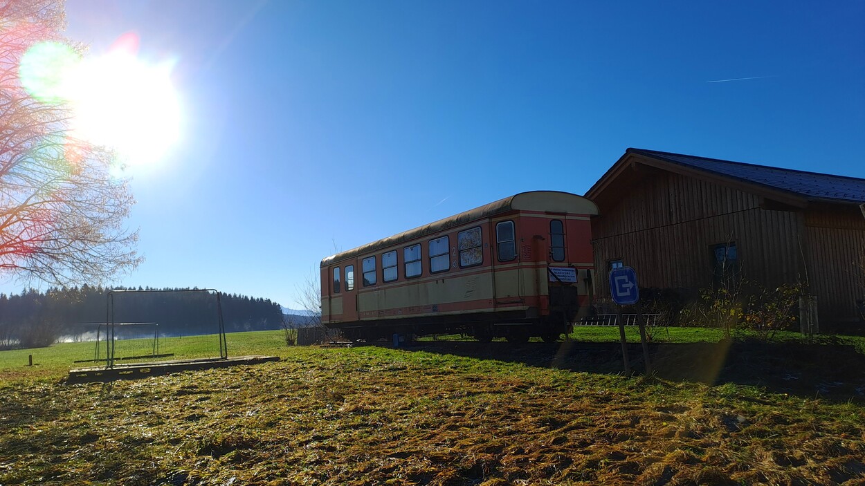 historischer ÖBB Schmalspur Personenwagen