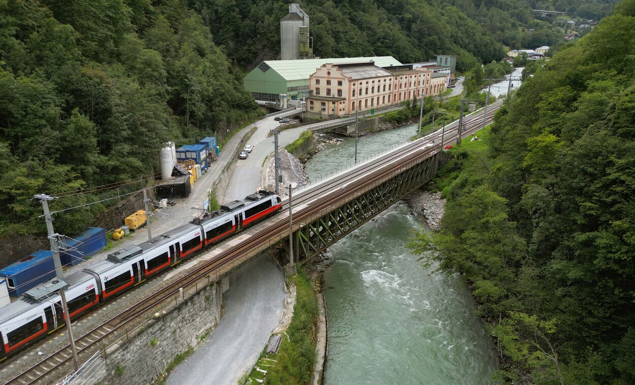 ÖBB-Brückenmodernisierung in Lend