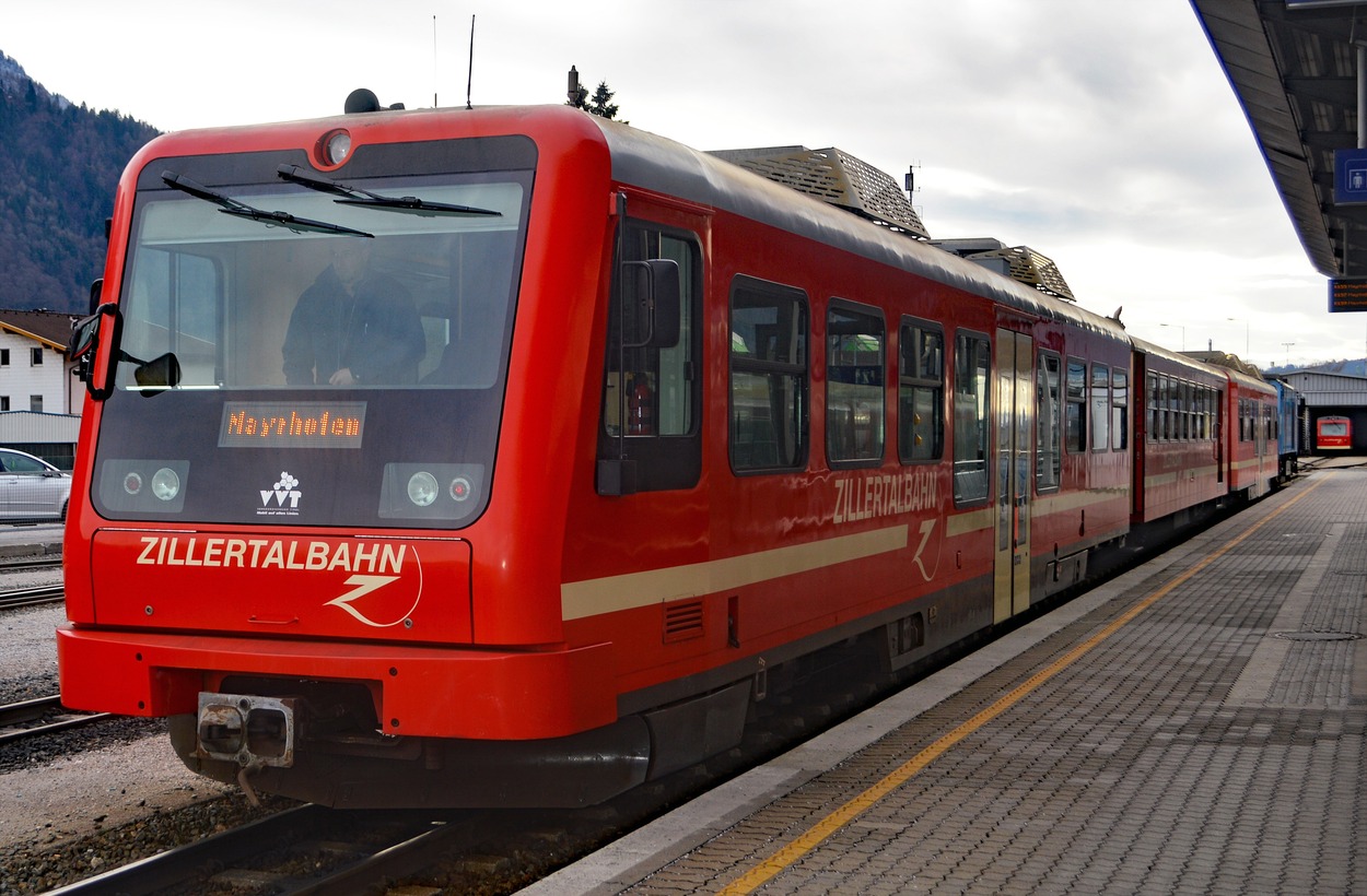 Zillertalbahn moderner Wendezug