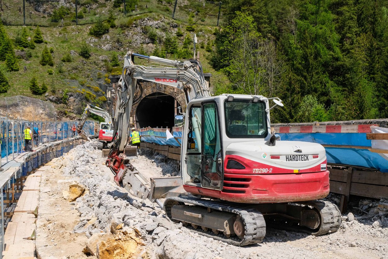 59 Millionen Euro fließen in die Sanierungsarbeiten entlang der Semmering-Bergstrecke in den kommenden Monaten