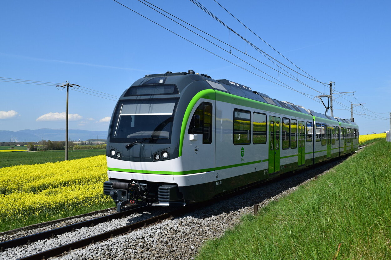 Der Triebzug Be 4/8 von Stadler für LEB