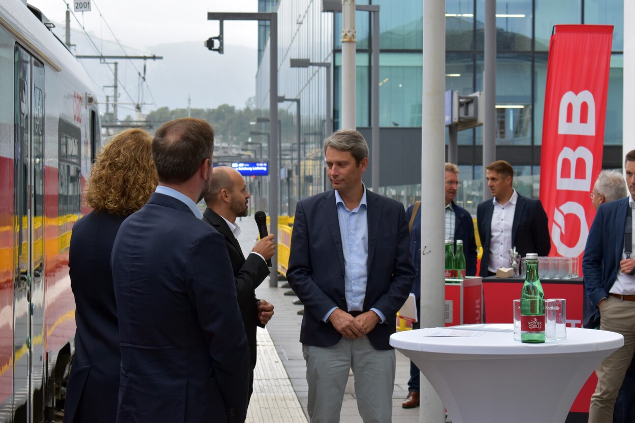 Neue Nah- und Regionalverkehrszüge für Salzburg