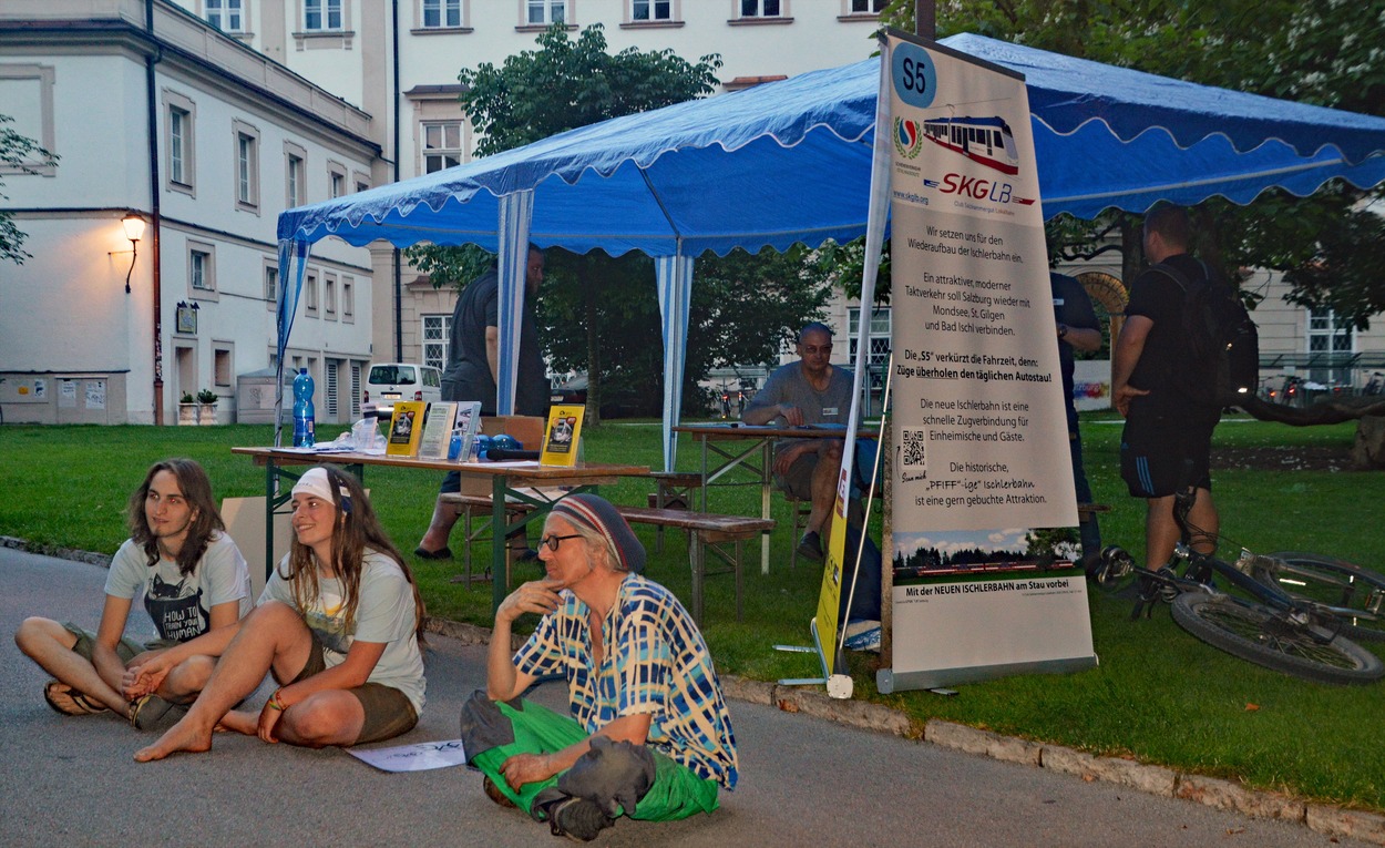 Bahn & Bus, Rad & Fuß im Kurpark