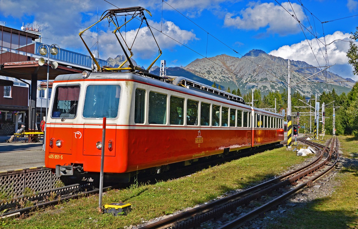 Zahnradbahn Štrba - Štrbské Pleso in der Hohen Tatra