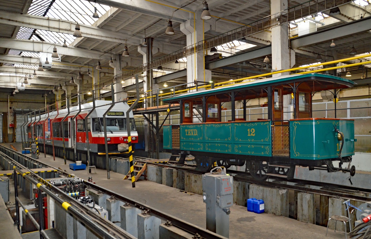 Überstellung Tschirmerbahn-Wagen ins Depot Poprad