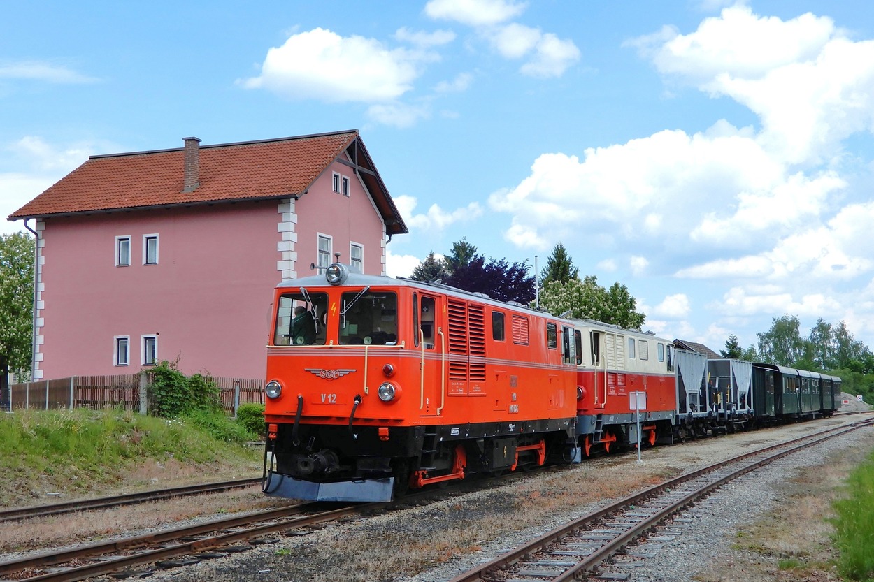 2019-05-25_at124_NOeVOG_WVB-V12-V5_Waldviertelbahn_Bf-Weitra_ÖMT