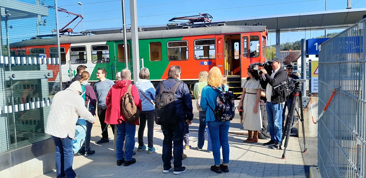 Gleichenbergerbahn: „Saison Start “ durch eine steirische Bilderbuchlandschaft – starke Bühne zur richtigen Zeit