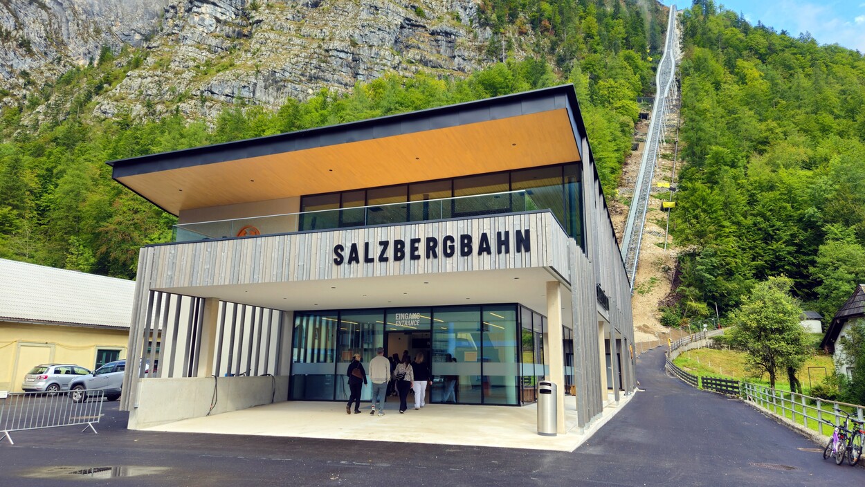 2026-08-29_10-10-58_AT315_Standseilbahn_Salzwelten-Hallstatt_Talstation-Verwaltung_aim-ad_009.jpg