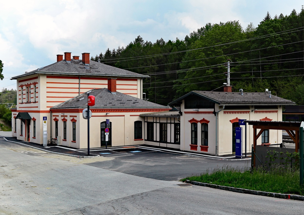 Bahnhof Rekawinkel an der Westbahn steht unter Denkmalschutz