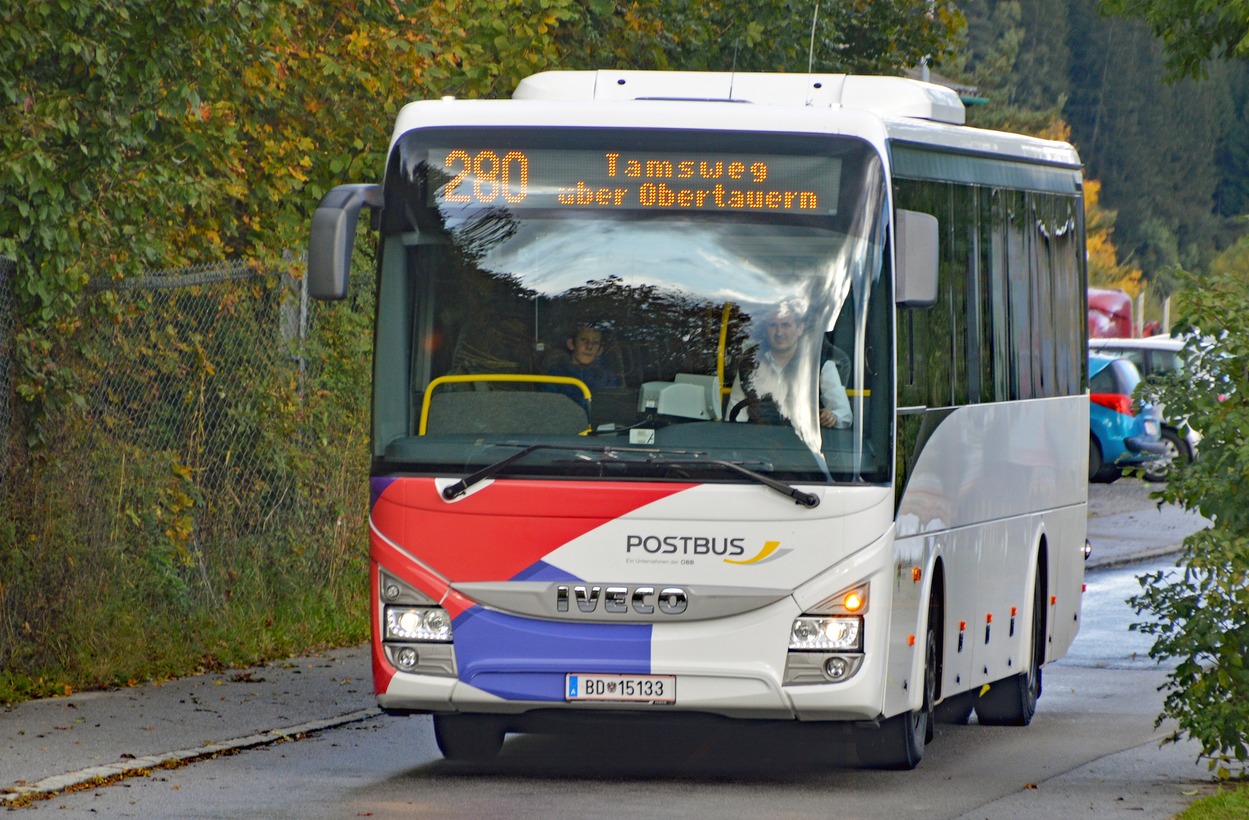Postbus Radstadt - Tamsweg im Bahnhof Radstadt