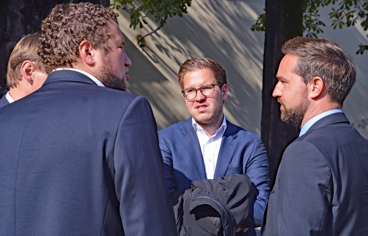 S-Link Präsentation Architekten-Wettbewerb "Haltestelle am Mirabellplatz"