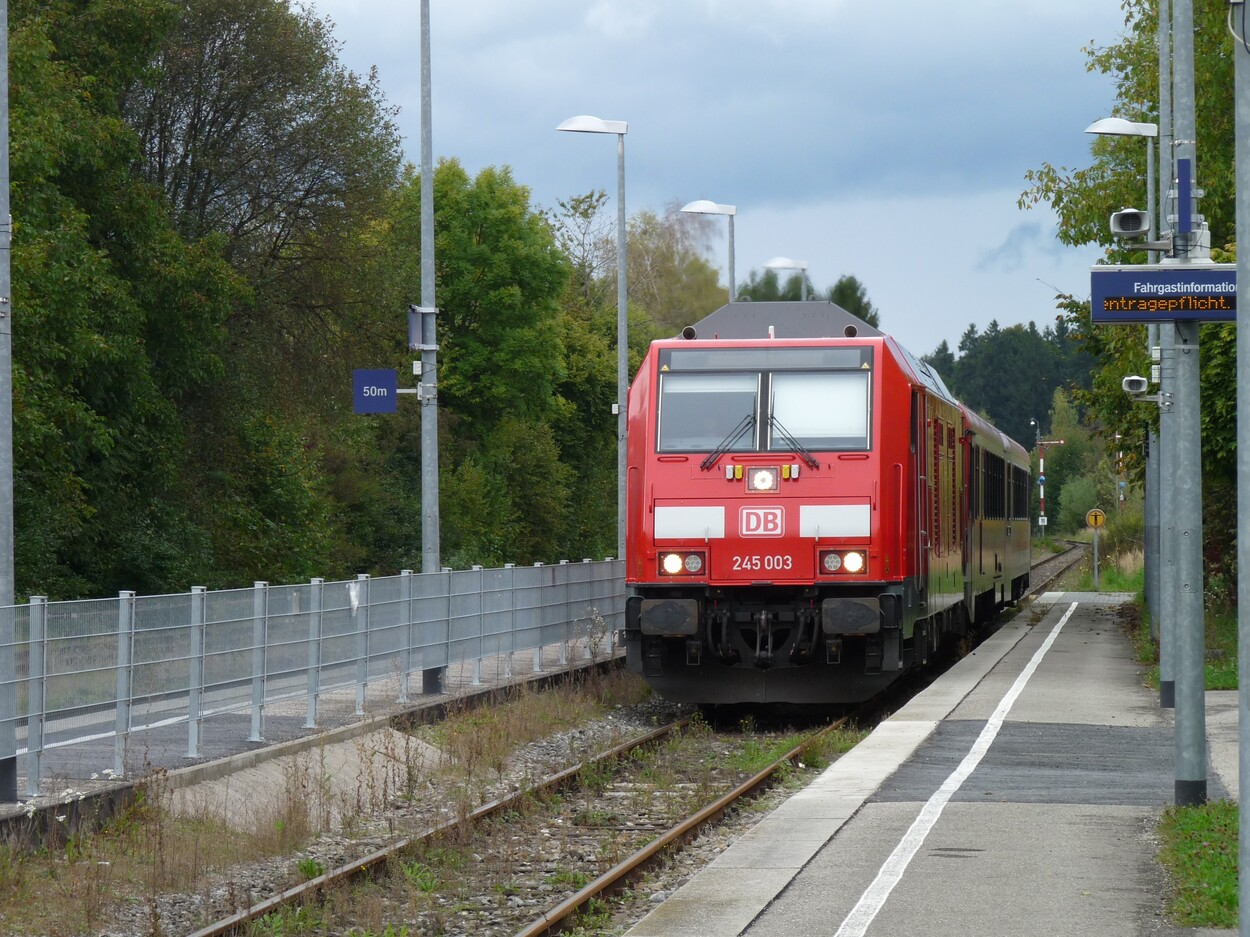 BR 245 am südlichen Abschnitt der Bayerischen Tauernbahn