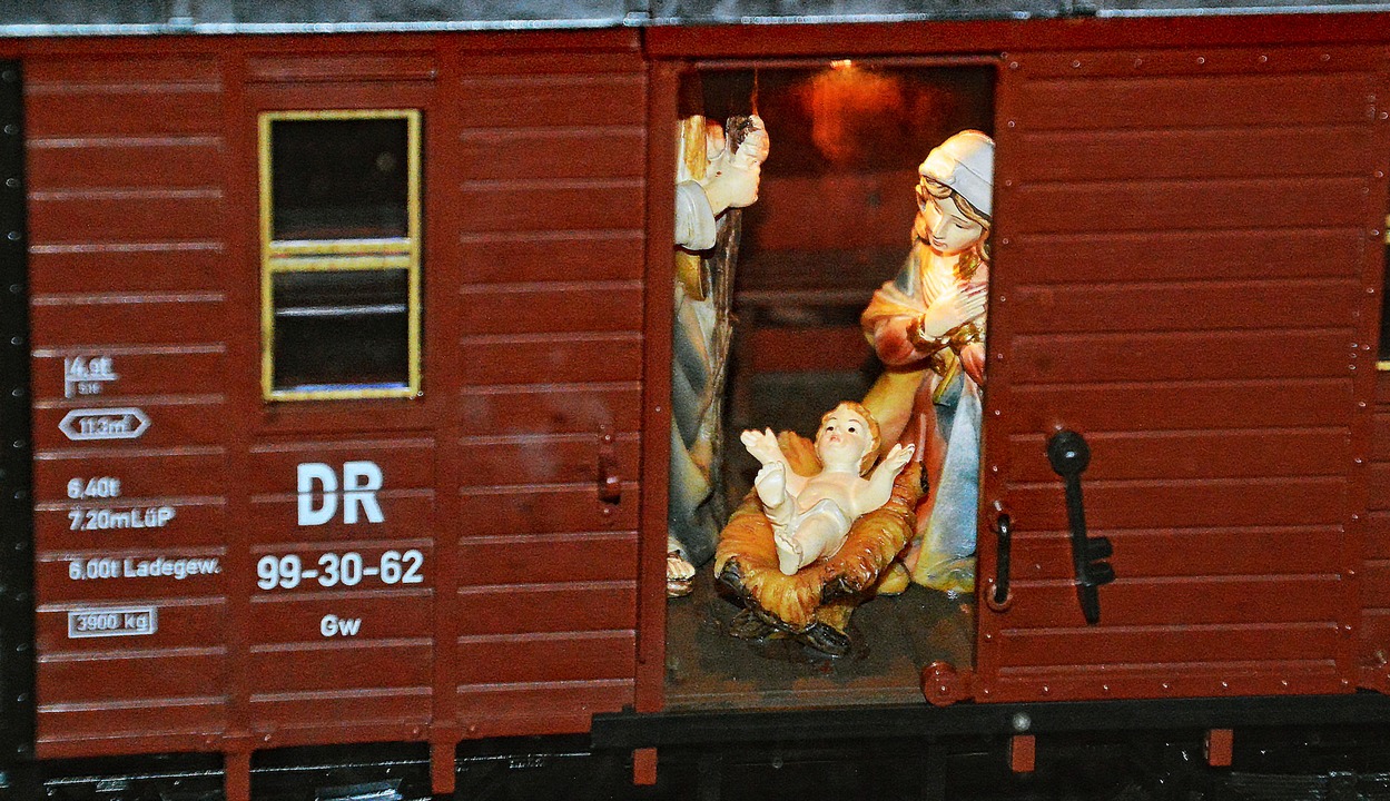 Modellbahn-Weihnachts-Schaufenster