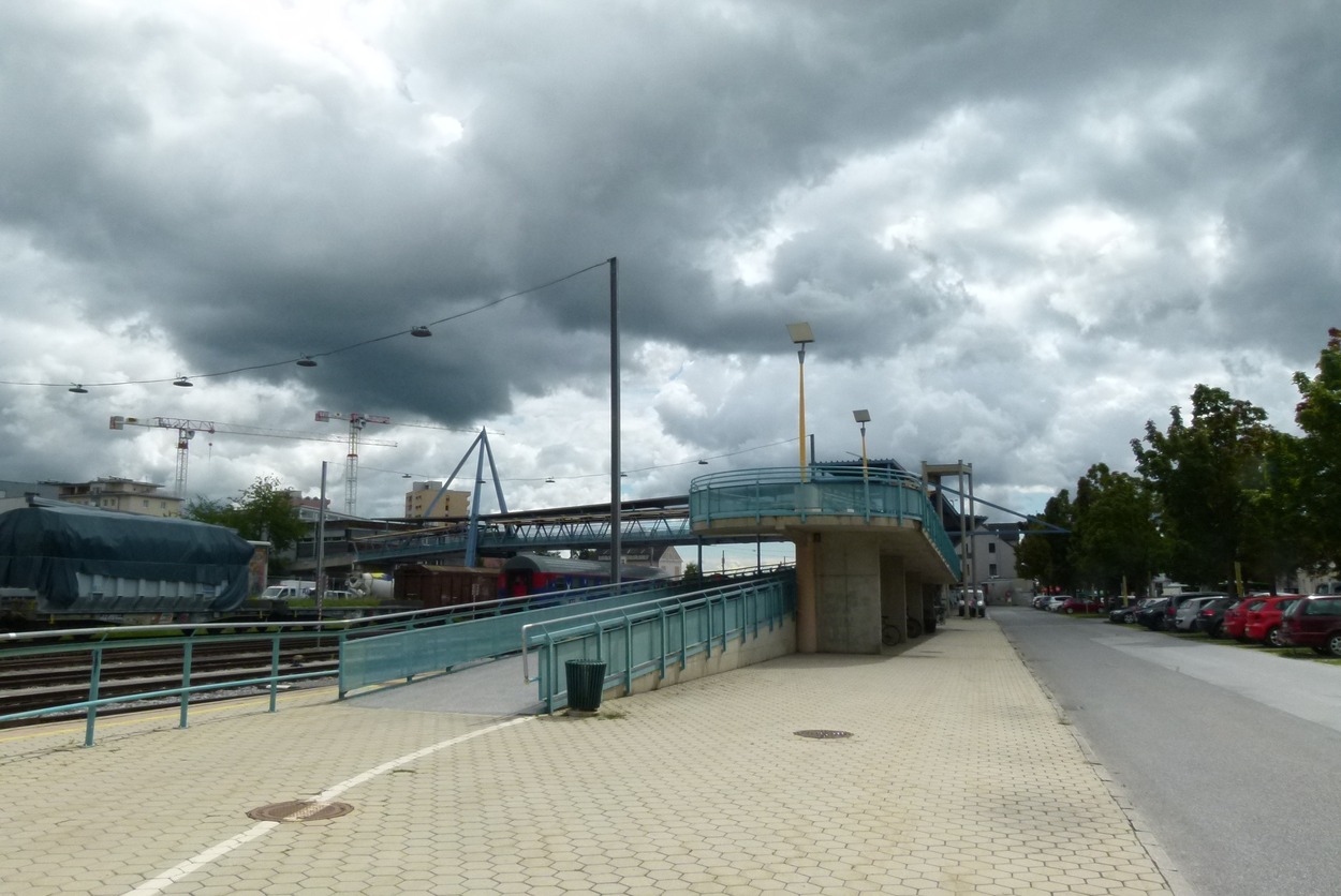 Weizer Bahnhof Überführung