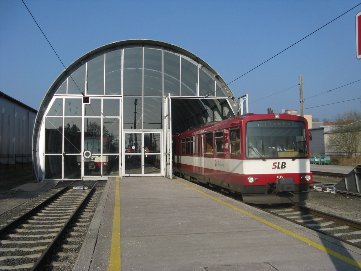 Salzburger Lokalbahn - Haltestelle Trimmelkam